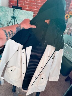 UGG black and white rain coat/ trench coat